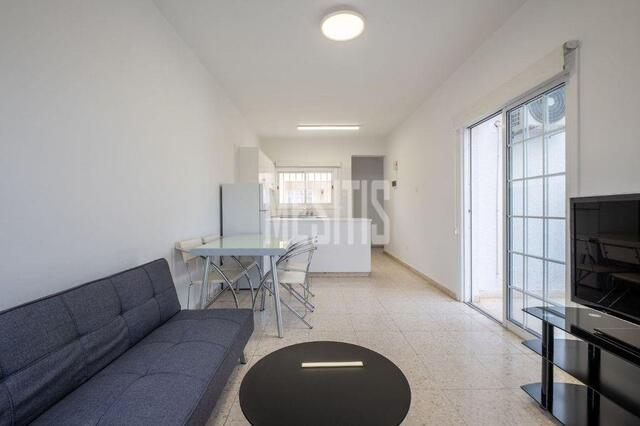 apartment-4d4ca910-1b14-4c48-aea9-b639028e242f_Wtr.jpg