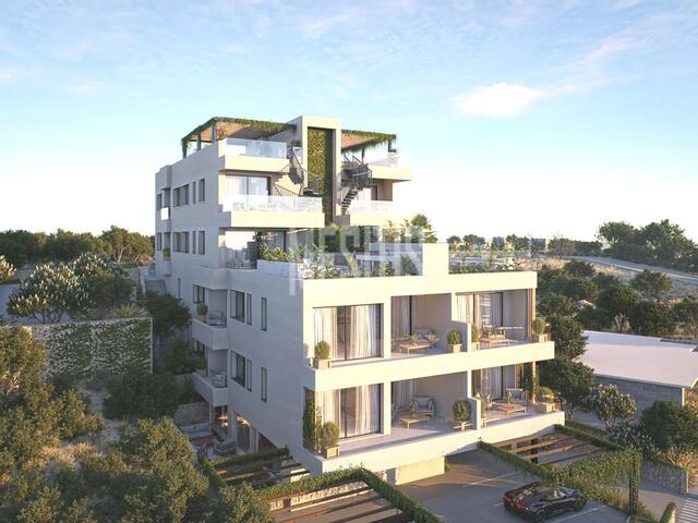 apartment-29a7049c-cfdc-455e-9430-a667224b0a79_Wtr.jpg