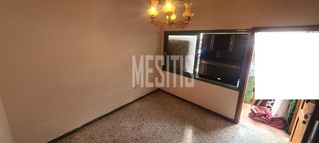 detachedHouse-c447375c-4cce-4b5d-87b7-2e68911a5796_Wtr.jpg