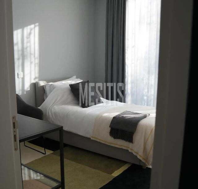 apartment-58a1f624-48f9-4df8-8d7b-d44221d41018_Wtr.jpg