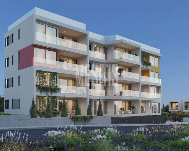 apartment-ec037703-e649-4cb5-a5ba-79f8d6225c62_Wtr.png