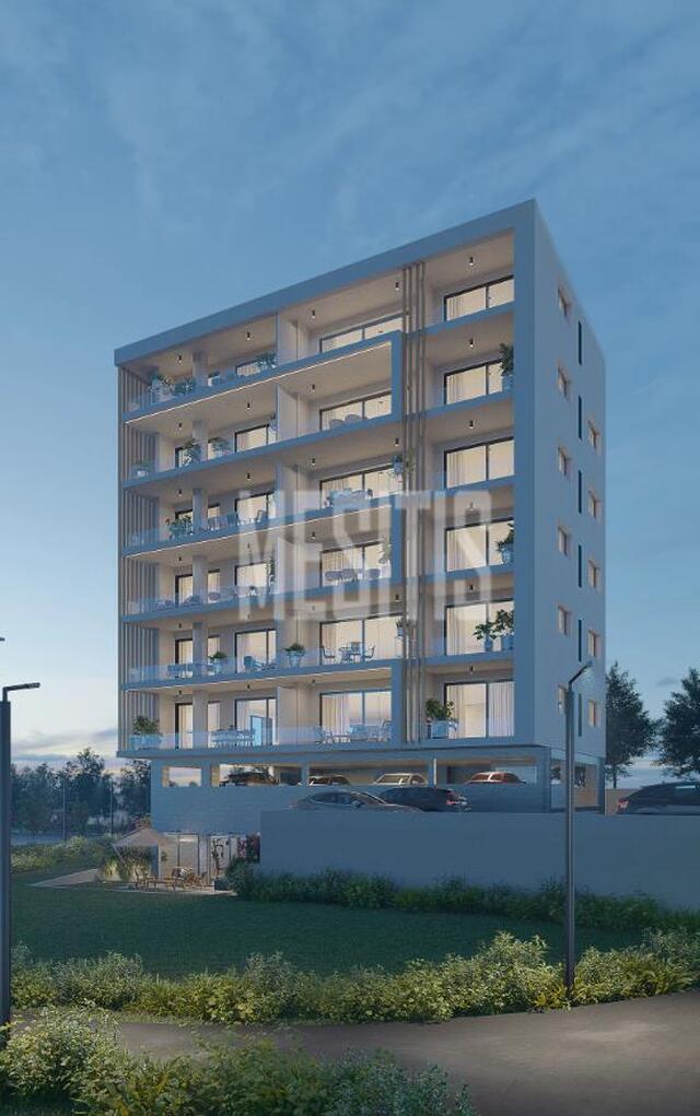 apartment-e538471e-81c3-483a-b101-b2b67c68a07b_Wtr.jpg