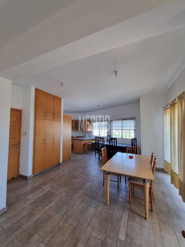 Spacious 3 Βedroom Fully Furnished Αpartment For Rent In Aglantzia, Nicosia
Suitable for students of the University of Cyprus. – photo 1