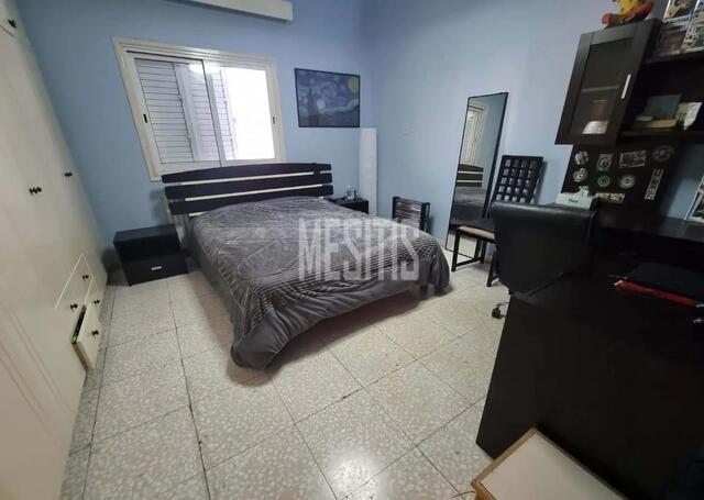 detachedHouse-ec36c837-a40a-4c28-ac4e-2519c37c1238_Wtr.jpg