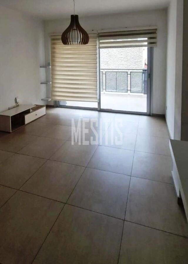 apartment-8318f383-0694-4fb9-957f-3dbdf29a93b3_Wtr.jpg
