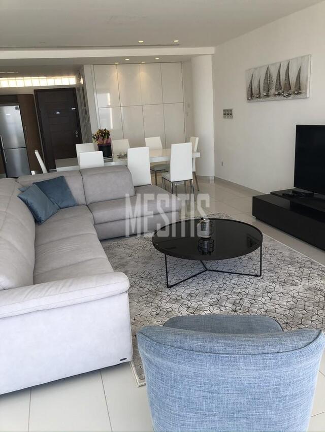 apartment-05a7ac3b-ec50-4fb2-bd6c-e693c4073d4b_Wtr.jpeg