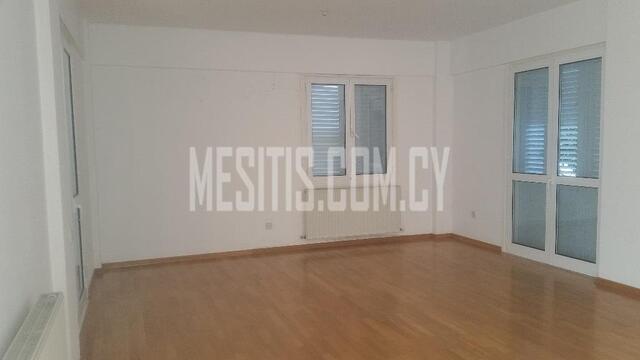 detachedHouse-37ac70d6-2201-4744-88cd-9b41844c03df_Wtr.jpeg