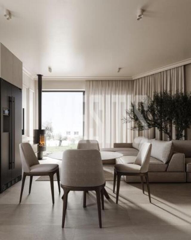 apartment-a5bcba7d-33ee-46b8-8e4b-9e976704710a_Wtr.jpg