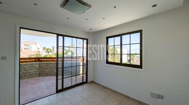 3 Bedroom Apartment for sale in Pallouriotisa, Nicosia – photo 2