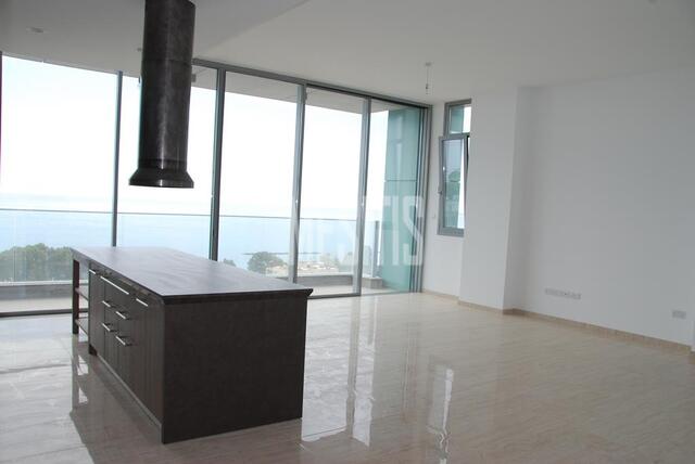 apartment-a74ea473-5ea0-45f4-b897-2a899269a76a_Wtr.jpeg