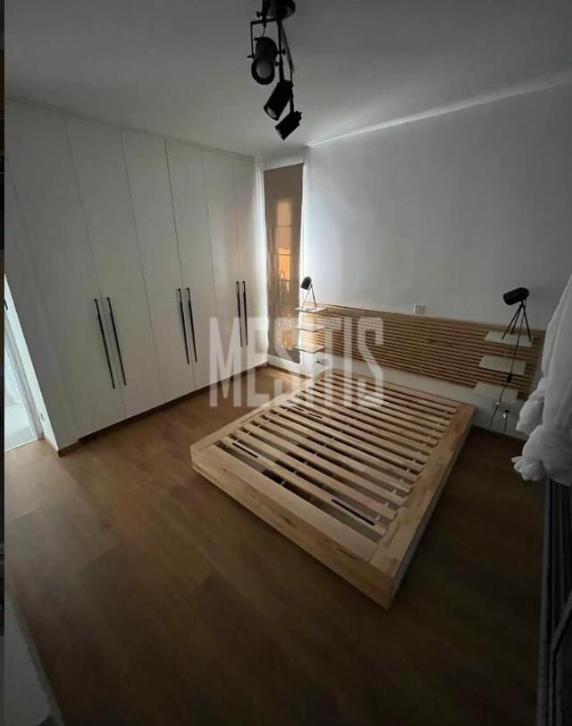 apartment-9a307229-39d1-47f9-aaaf-b3550e0de65b_Wtr.jpg