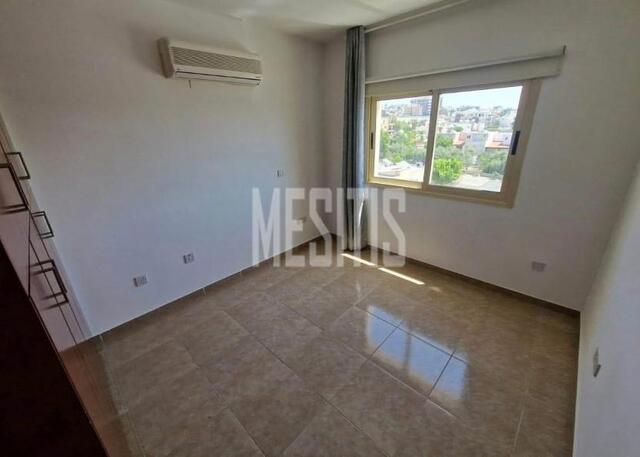 apartment-4e51bbb8-ad57-4b79-9230-93e425506e74_Wtr.jpg