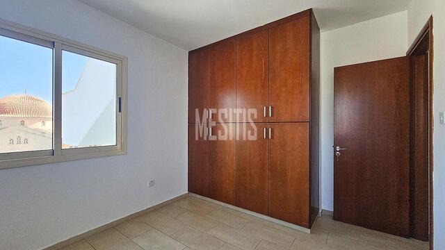 apartment-b16104f0-4d1f-4012-80a3-0f0d9fa6a574_Wtr.jpg