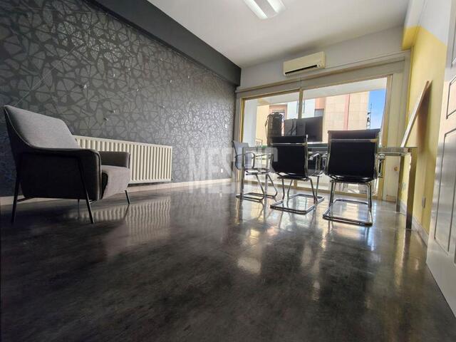office-cf8dc032-c730-4f84-be7a-e6e0fe087954_Wtr.jpg