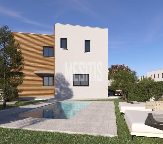 detachedHouse-96588ec1-c822-44f7-a8ea-5cc2e69f58d0_Wtr.jpg