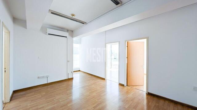 Income-generating mixed-use commercial building for sale on Akropoleos Avenue, Strovolos, Nicosia. – photo 5