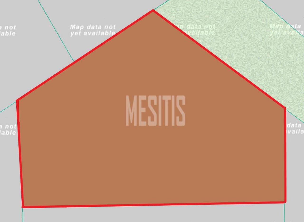 plot-0a0f5be6-24b7-4b34-98aa-64ada18ce5f7_Wtr.jpg