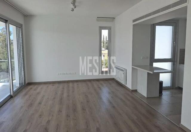 apartment-adcbe602-90f9-47b5-ae9e-adc8970a73c7_Wtr.jpeg