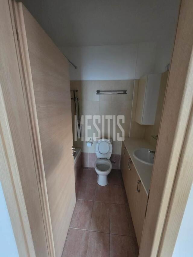 apartment-955862f5-4fe7-4bc5-9a6a-0e3d42d92e39_Wtr.jpg