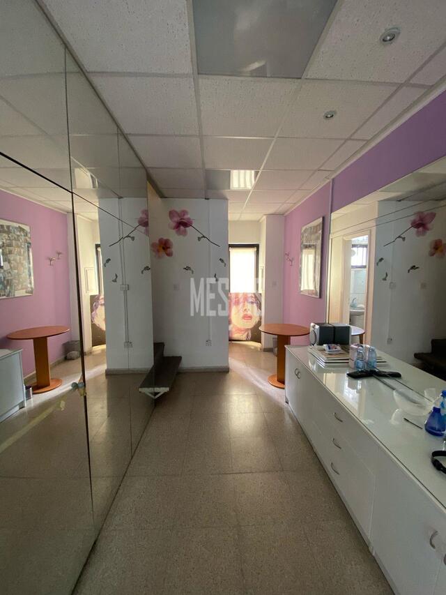 store-f0bcdde2-4643-4d0d-8c20-ab636998b577_Wtr.jpeg