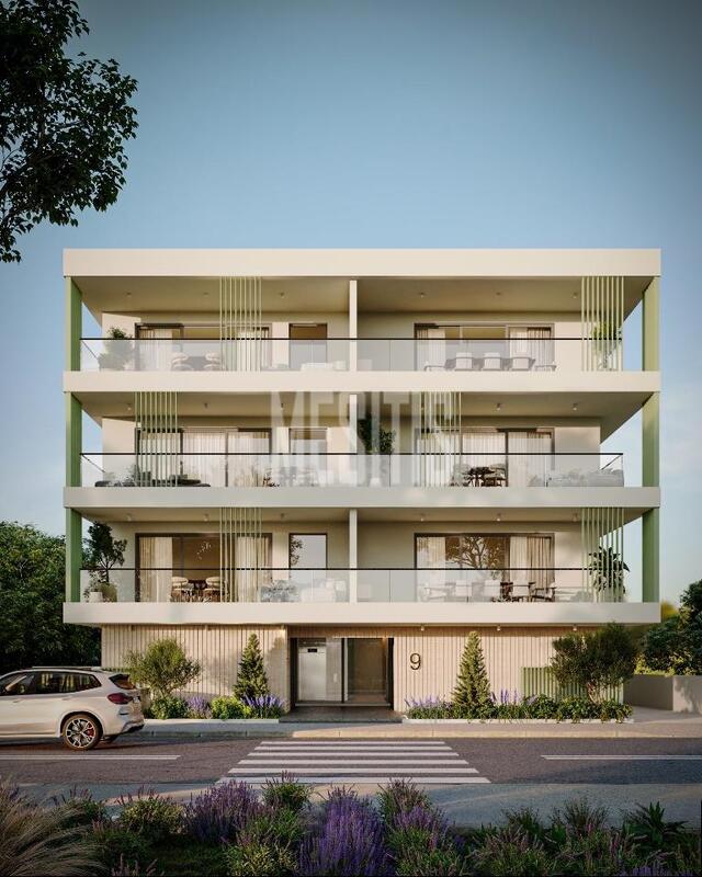 apartment-f97e8976-79e6-489b-a216-61e114acdd98_Wtr.jpg