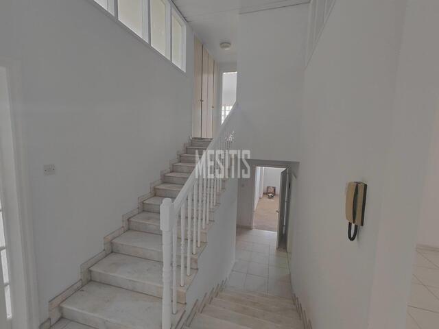 detachedHouse-1a649039-59ef-4f4c-afd7-1fe6b767f863_Wtr.jpeg