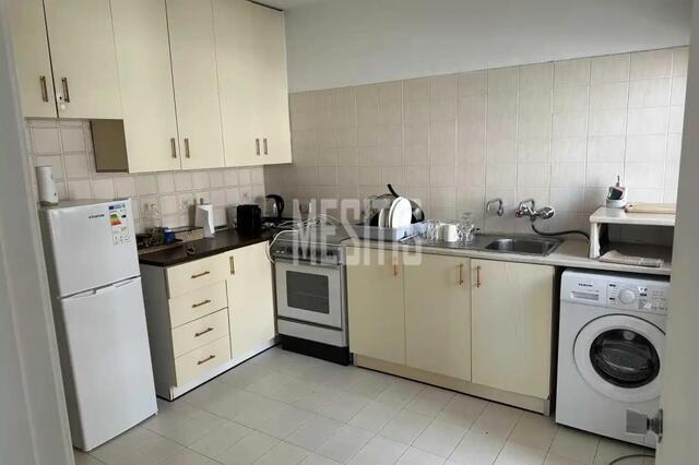 apartment-00b7600c-7346-4ba0-b262-31b806198e29_Wtr.jpeg
