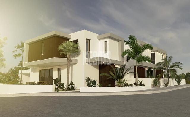 detachedHouse-82561cce-fc70-4c74-a8da-8d7678d204a6_Wtr.jpg