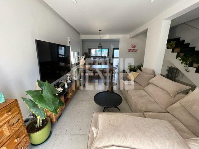 detachedHouse-3541e55a-24cf-4965-925a-b1bd16ea0bdf_Wtr.jpeg