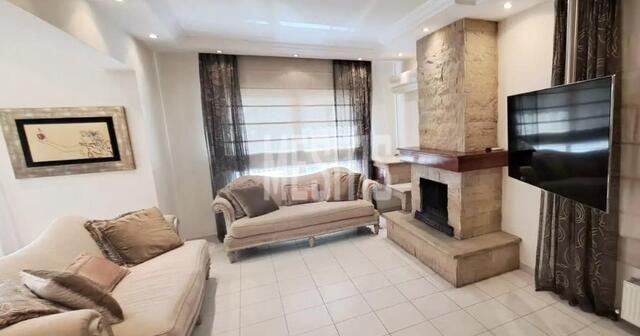 Elegant 4 Bedroom Corner House with Garden for Sale in Archangelos – photo 3