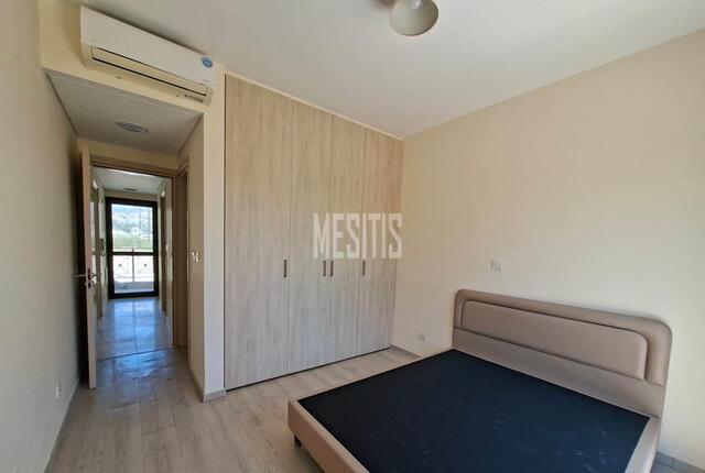 detachedHouse-28d21193-58e3-4aef-be70-f68d72e0e857_Wtr.jpg
