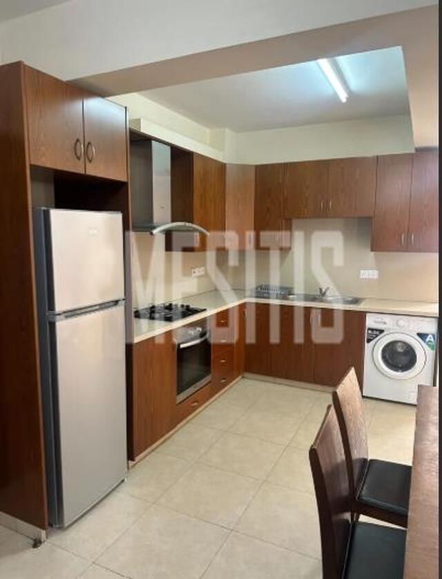 apartment-49b1d714-612d-4671-a741-c773b524e2c8_Wtr.jpg