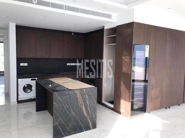 apartment-f0088018-e0c4-4f9b-b7ed-677864d2b8d7_Wtr.jpg
