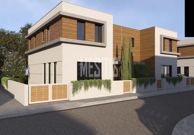 detachedHouse-3b1ebdb8-65a3-4067-98ec-61ddbccf8a94_Wtr.jpg