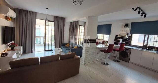 apartment-49dbf83e-b658-458c-b77b-78cfa7dc96d0_Wtr.jpg