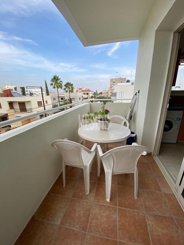apartment-bc3d0bfe-f364-4303-aadb-17106ad021ff_Wtr.jpg