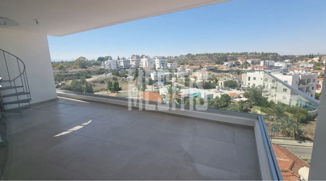 apartment-657380c1-f901-46c2-a58e-d0f1678897a7_Wtr.png