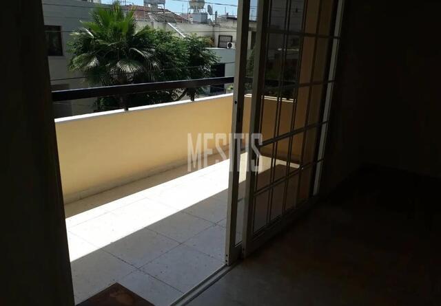 apartment-b86fe8a9-4357-40b5-8502-24aa823e633b_Wtr.jpg