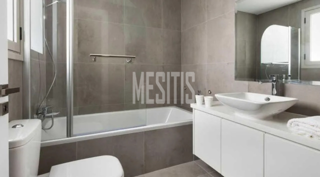 detachedHouse-3ee1dd8d-c719-4a22-9e95-11381d0b5ac1_Wtr.png
