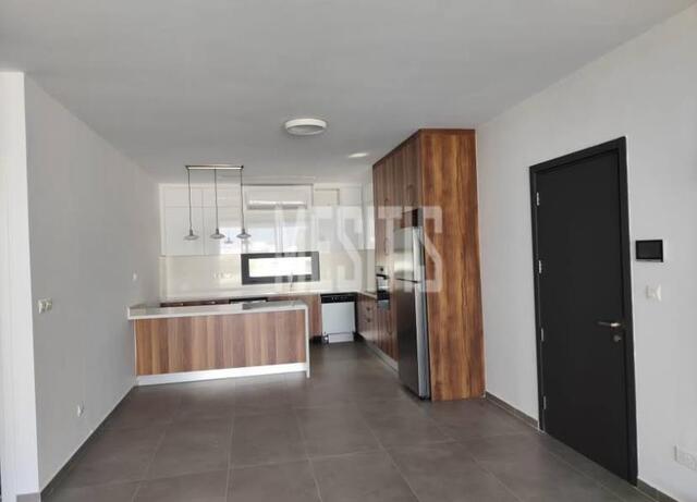 apartment-c90c8844-8882-41f1-925a-c34f15fd965d_Wtr.jpeg