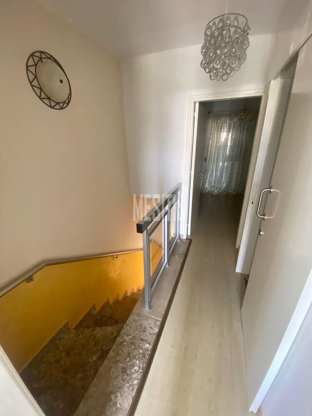 apartment-330ac95c-efde-4d4d-a55e-3a4ca5ccb55a_Wtr.jpeg
