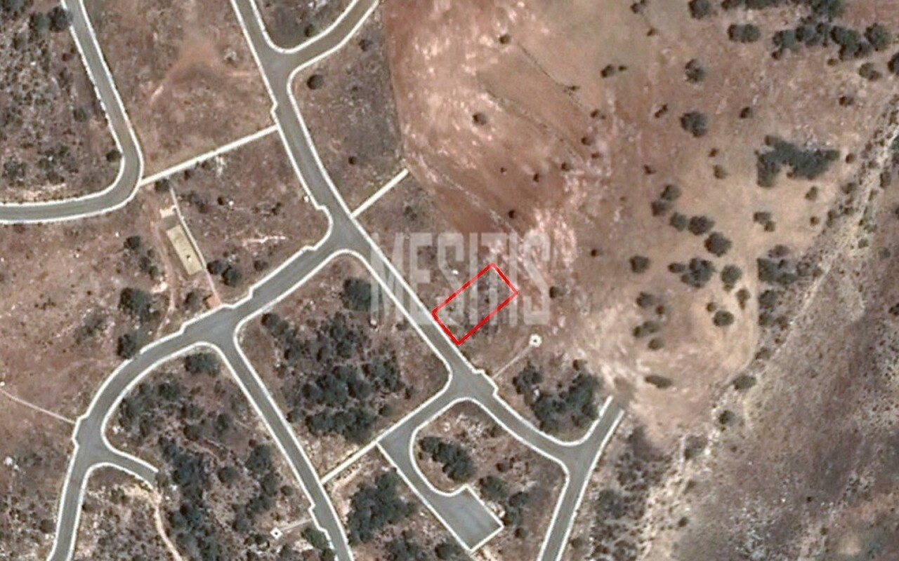 plot-31cd4eb7-8beb-4a10-9dcc-62e3ad6c2eb7_Wtr.jpeg