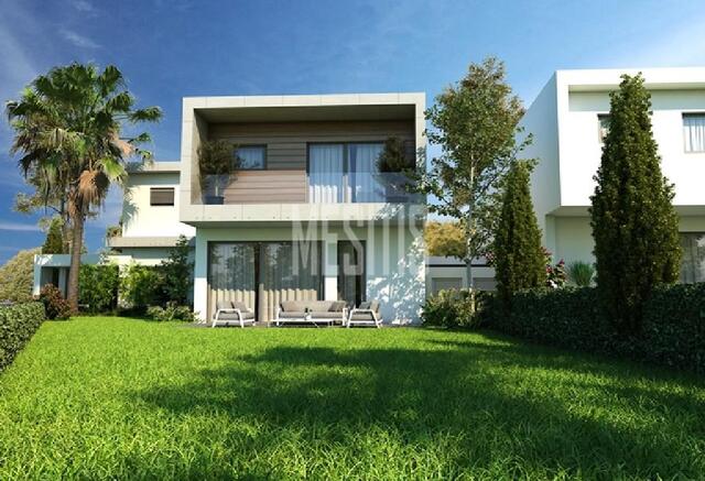 detachedHouse-d1d34dbe-32f9-49a1-95fa-39d995cff3ba_Wtr.jpeg