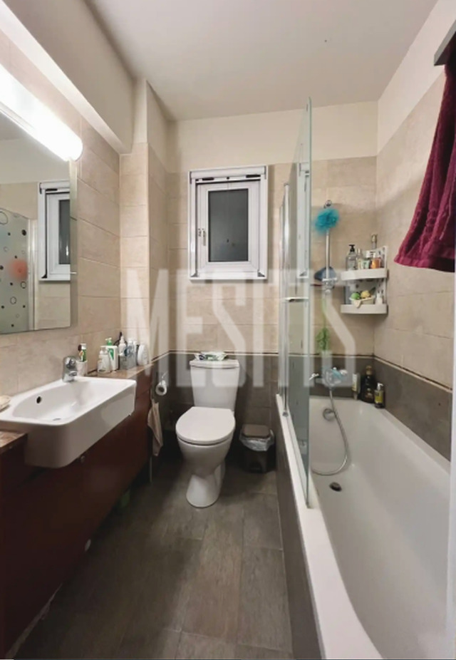 apartment-633877f5-b642-4694-95f3-94f48d7c7185_Wtr.png
