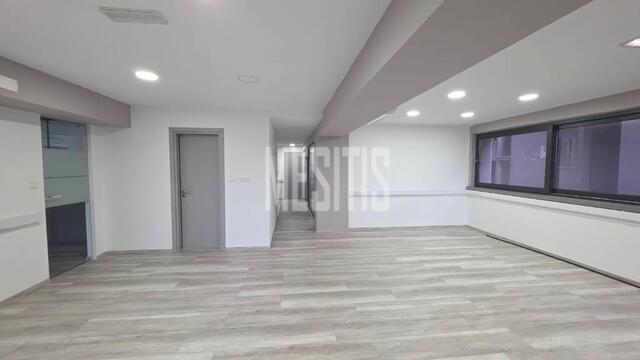 Renovated and Spacious 150 sq.m. Office for Rent in the Center of Nicosia.Suitable for professionals. – photo 2