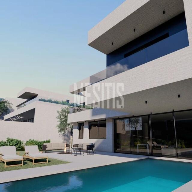 detachedHouse-f5e8f136-f1f7-4ca3-9bea-1edf0b64d1e5_Wtr.jpeg