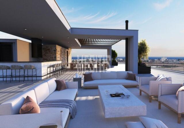 **Ultra-Luxurious 5-Bedroom Mansion with Breathtaking Sea Views** For Sale In Oroklini, Larnaca – photo 3
