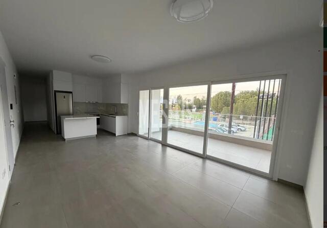 apartment-3213d3ab-171a-41ba-8223-cd3fa2438676_Wtr.jpg