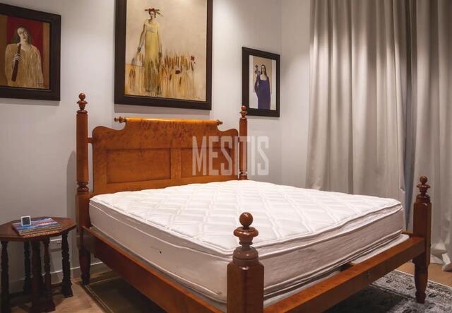 apartment-489dbc26-677b-48a2-8a5d-6df52422bca3_Wtr.jpg