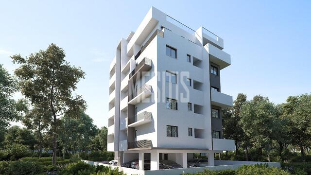 apartment-a5def187-8618-404b-bbb1-ada6282d67de_Wtr.jpeg